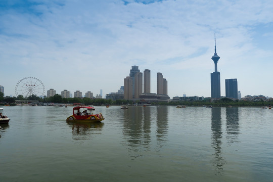 天津水上公园 天津天塔