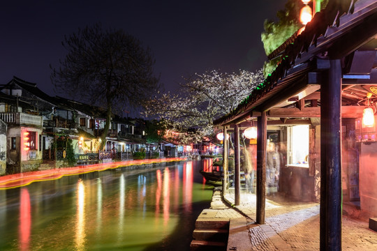 西塘烟雨长廊夜色