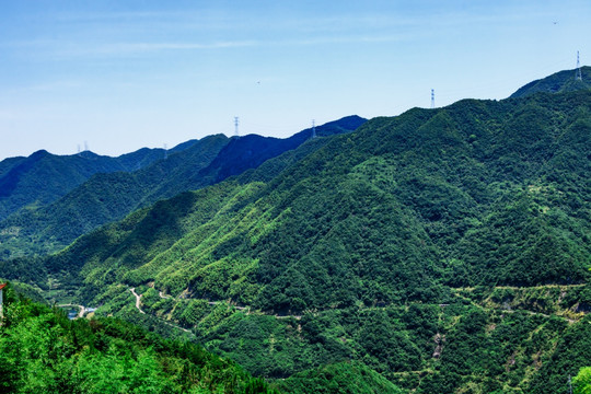 山脉山路