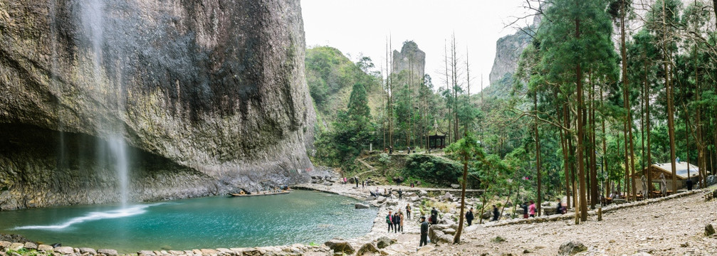 大龙湫风景区瀑布