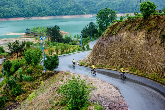 山路