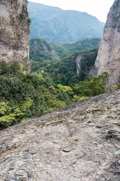 灵岩景区南天门