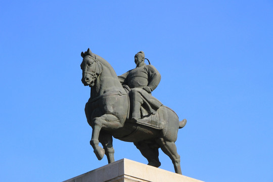 李世民骑马像 雕塑