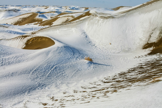 沙漠雪景