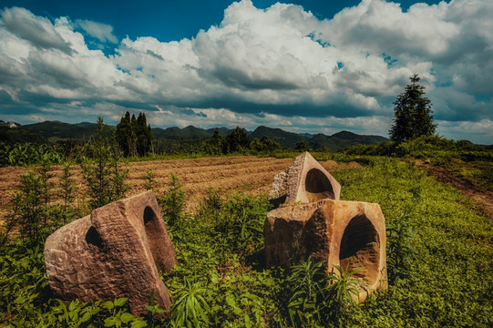 高坡田园风景