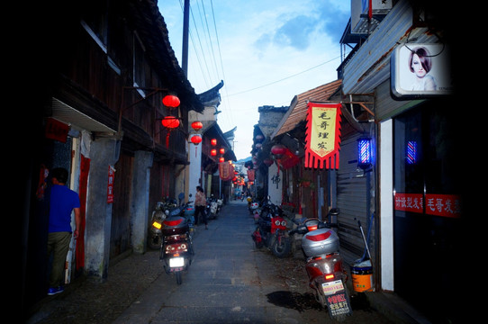 松阳南直街街道