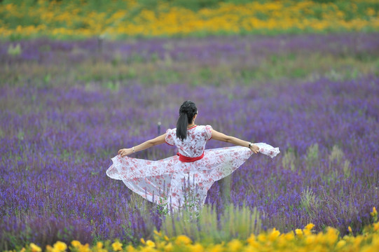 花海女人