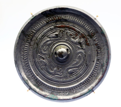 汉代夔龙纹铜镜