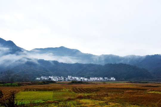 小山村