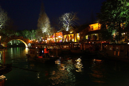 周庄 水乡 江南建筑 夜景