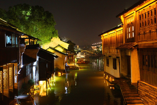 江南建筑 夜景 灯