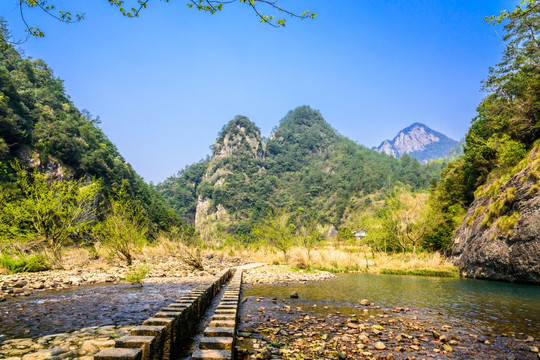 石桅岩景区山水风光