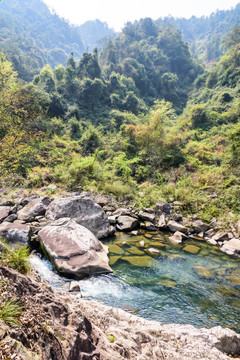 石桅岩景区山水风光