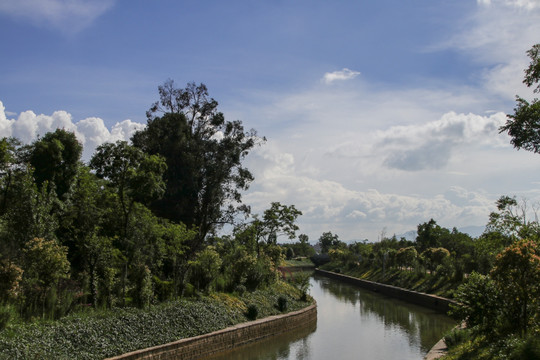 小河流