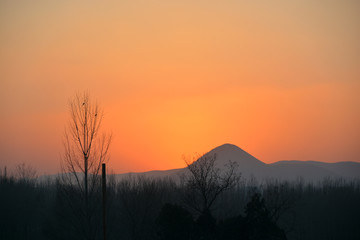 日落西山