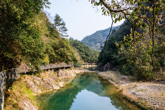 龙湾潭