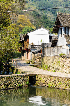 清水塘与石堤