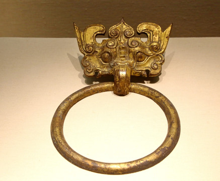 汉代的鎏金铜辅首