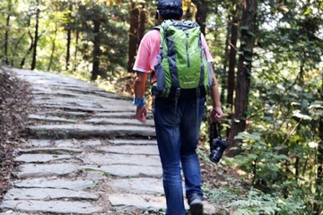 驴友 背包客 徒步运动