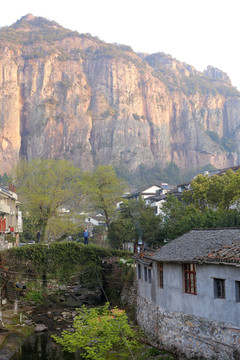 雁荡山响岭头  山村小镇