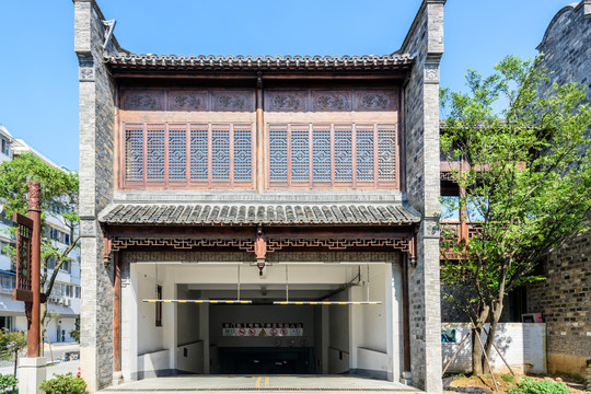 仿古建筑车库入口