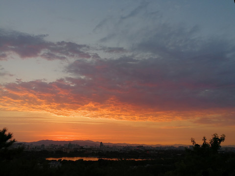 夕阳 晚霞 景山 夏天