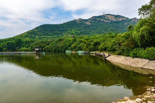 龙门崮风景区 人渔潭