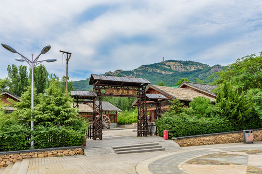 龍門崮風景區 龍門客棧