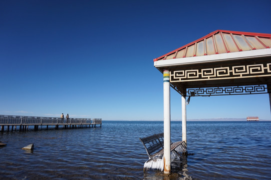 亭子 海边 夏天