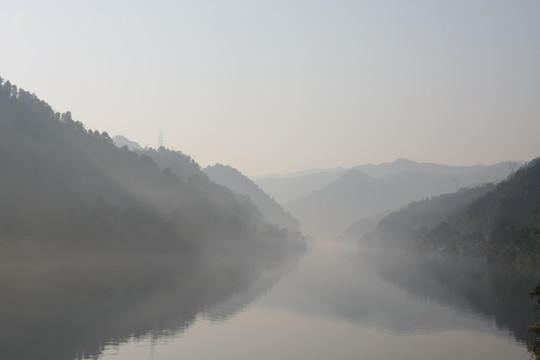 湖南小东江