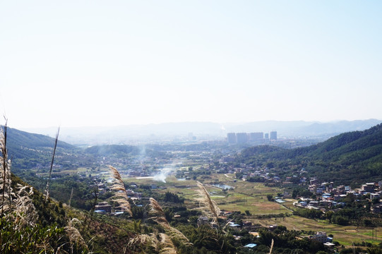 山村 山谷