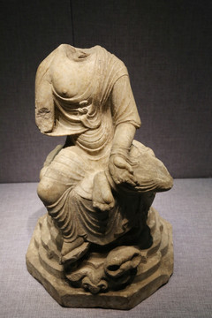 唐代地藏菩萨坐像