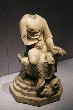 唐朝地藏菩萨坐像