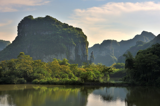 东红湿地