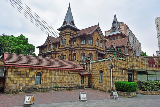 别墅庭院