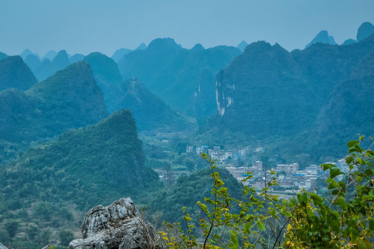 山峰景色