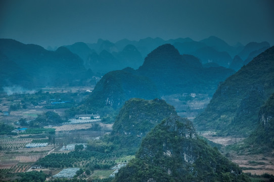 山峰