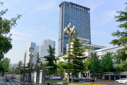 成都人民南路街景 大陆国际大厦