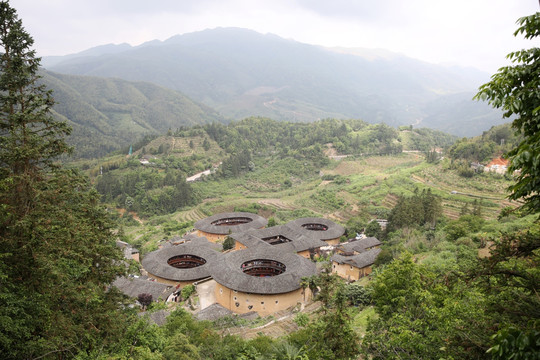 福建南靖四菜一汤土楼