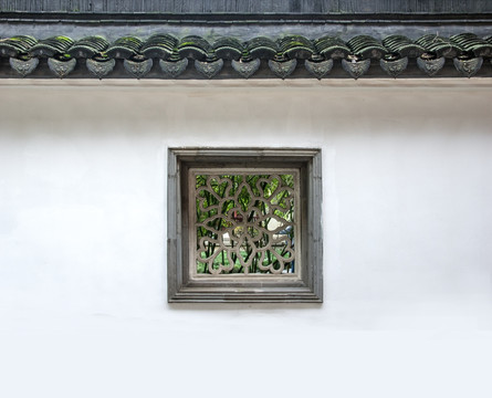 中式园林花窗围墙