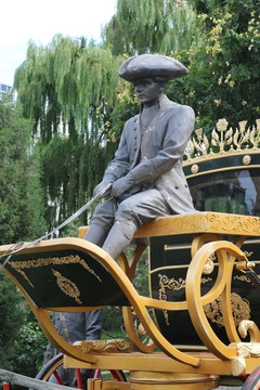 皇家马车夫雕像