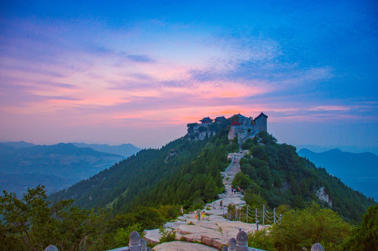 云门山晚霞风景