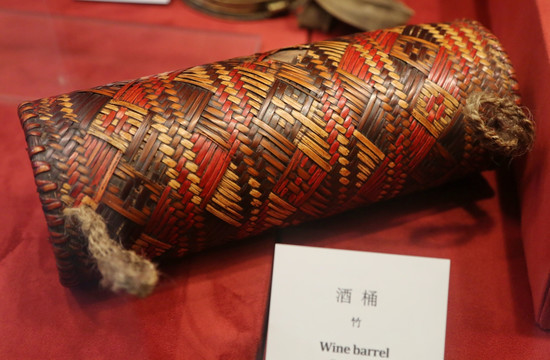 西藏民居用品竹酒桶