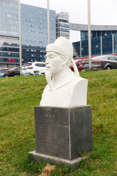 桂林国际会展中心 柳宗元雕像