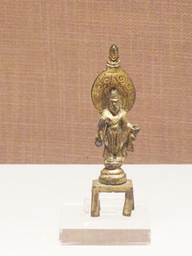 唐代铜镀金观音菩萨像