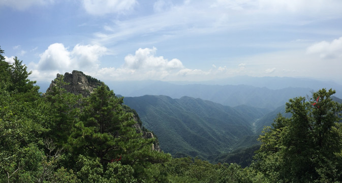 秦岭 牛背梁