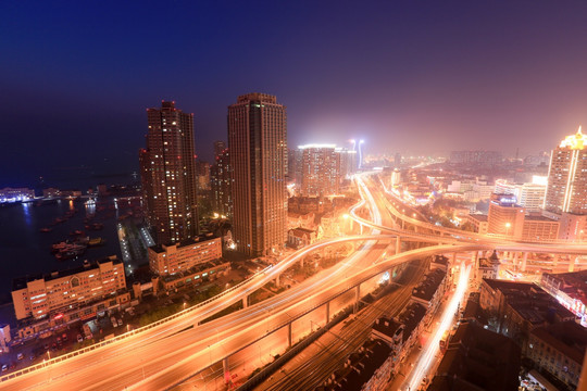 城市立交桥夜景