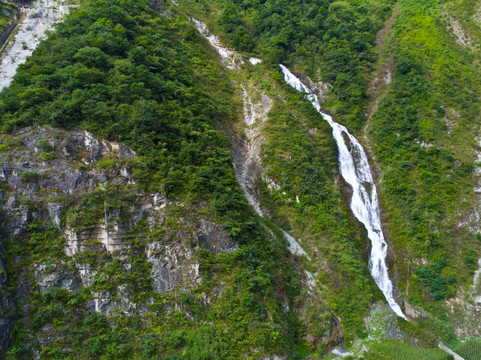 汶川草坡瀑布高清航拍全景图