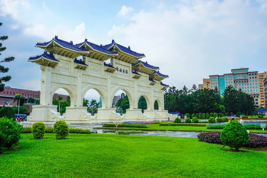 台湾自由广场牌坊