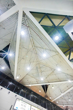 惠州机场航站楼内部天花板